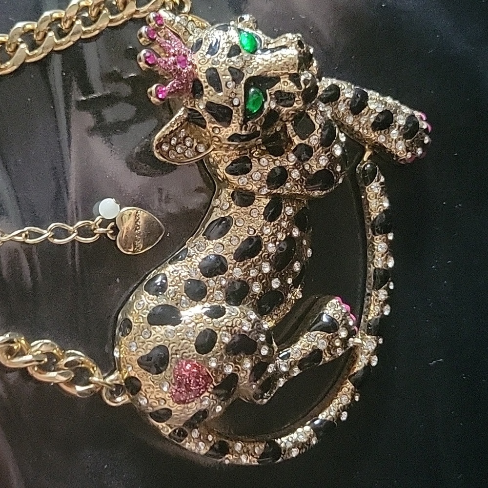 Betsey Johnson Large leopard cheetah necklace